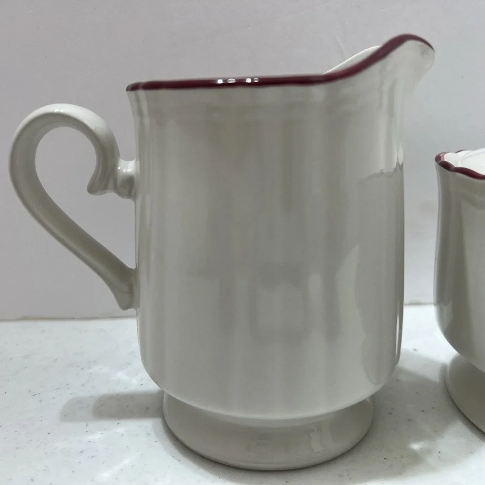 VINTAGE MIKASA COUNTRY CLASSICS Roseland Japan KS151‎ CREAMER & SUGAR Set